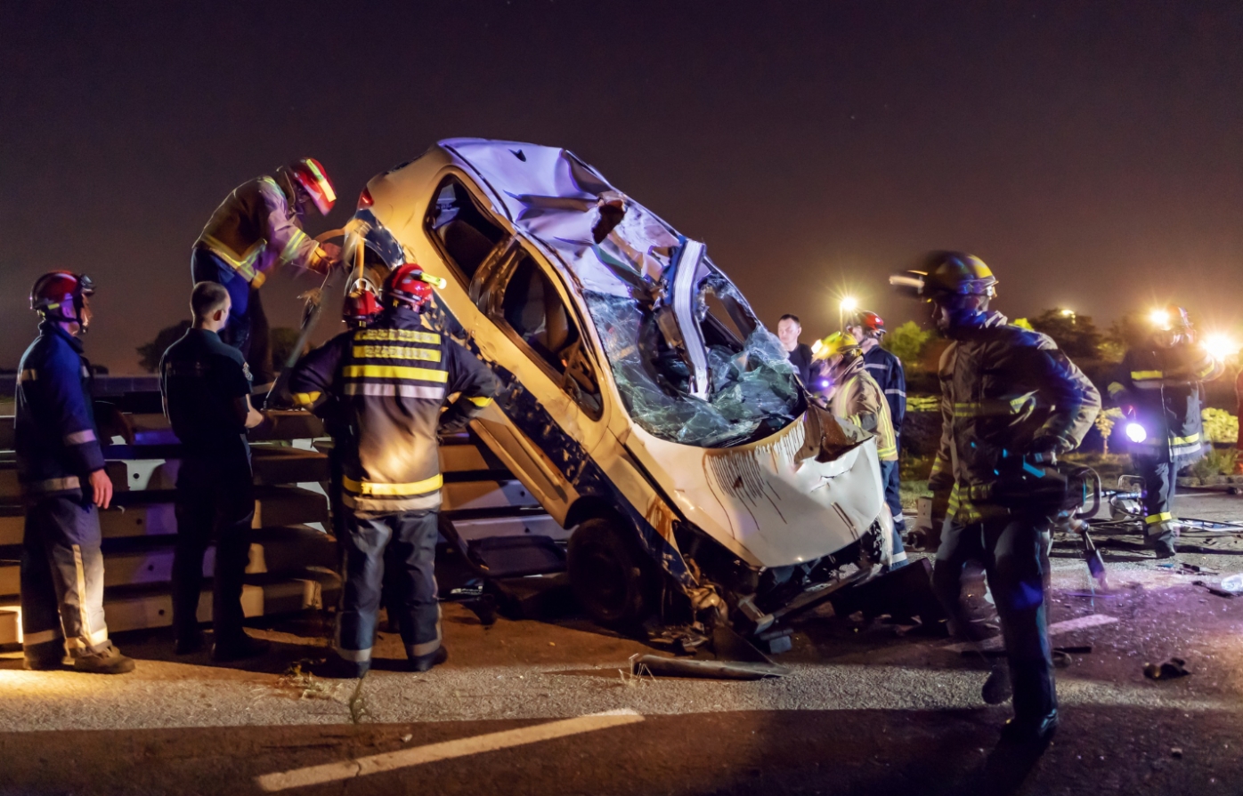 Śmiertelny wypadek drogowy na trasie W650 – badanie okoliczności przez policję z Węgorzewa