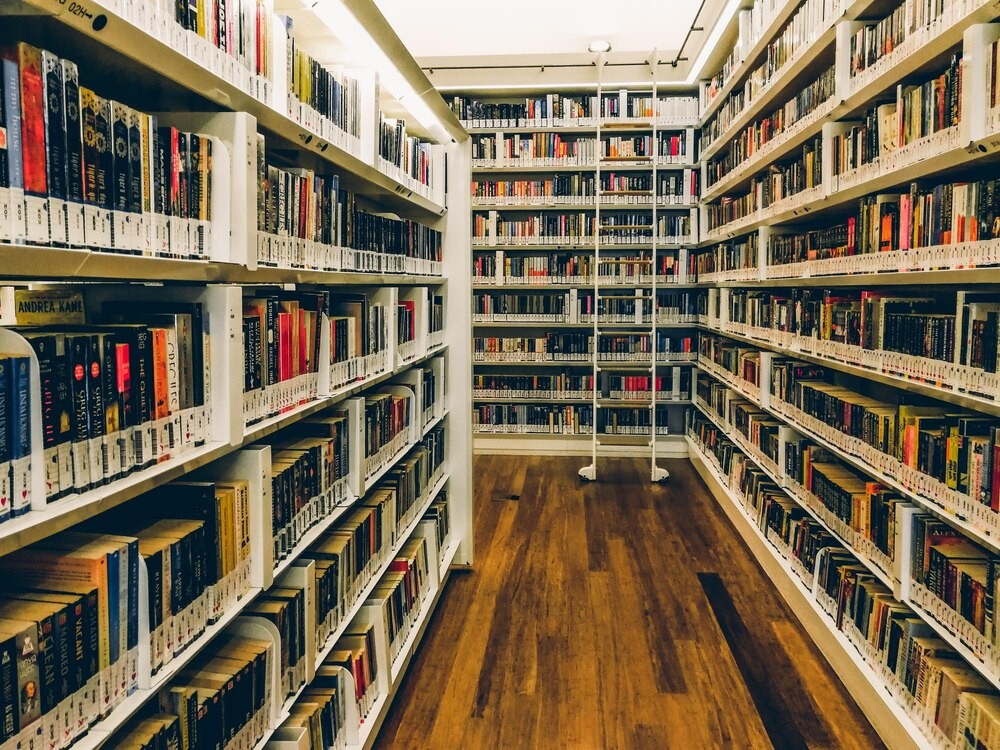 Noc Bibliotek w Iławie: Ekscytująca gra terenowa pełna radości i emocji!