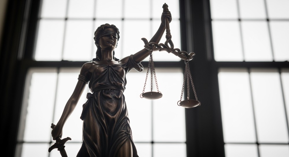 Nietrzeźwe matki „opiekujące się” dziećmi staną przed sądem