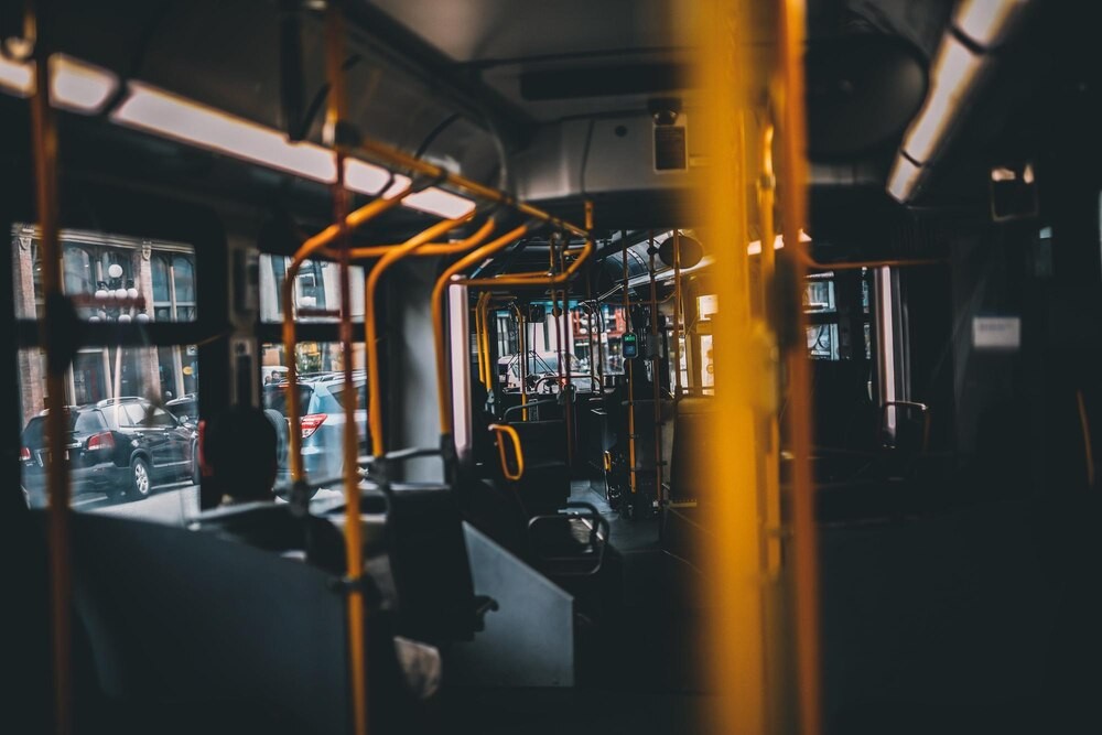 Policja kontroluje autobusy przed szkolnymi wycieczkami w Iławie