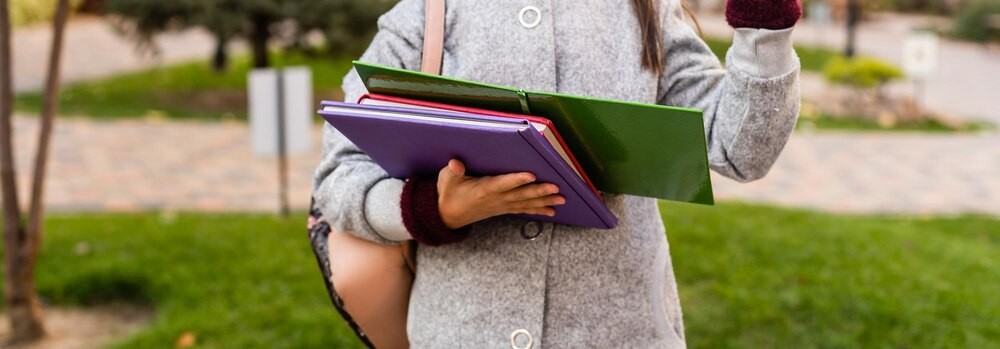 Jak skutecznie rozmawiać z dziećmi o zagrożeniach? Spotkanie z Dobromirem Makowskim